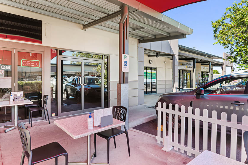 158 Karawatha Drive Mountain Creek QLD 4557 - Image 2