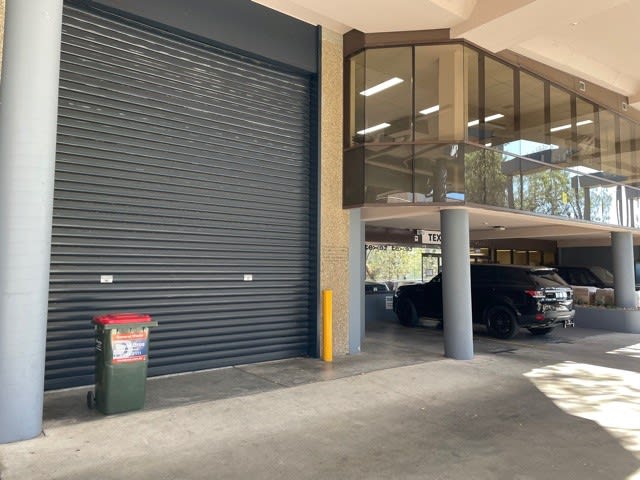 Click to view all images Unit 3/33 Lower Gibbes Street Chatswood NSW 2067 - Image 1