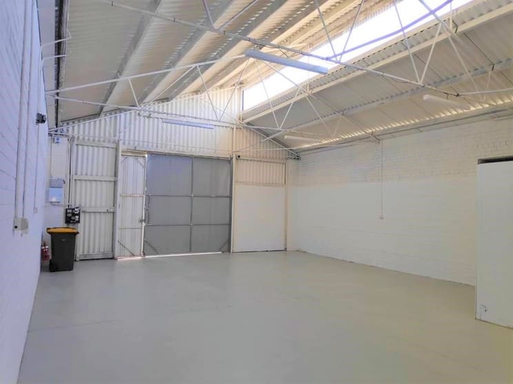 Click to view all images 201D Bank Street East Victoria Park WA 6101 - Image 3