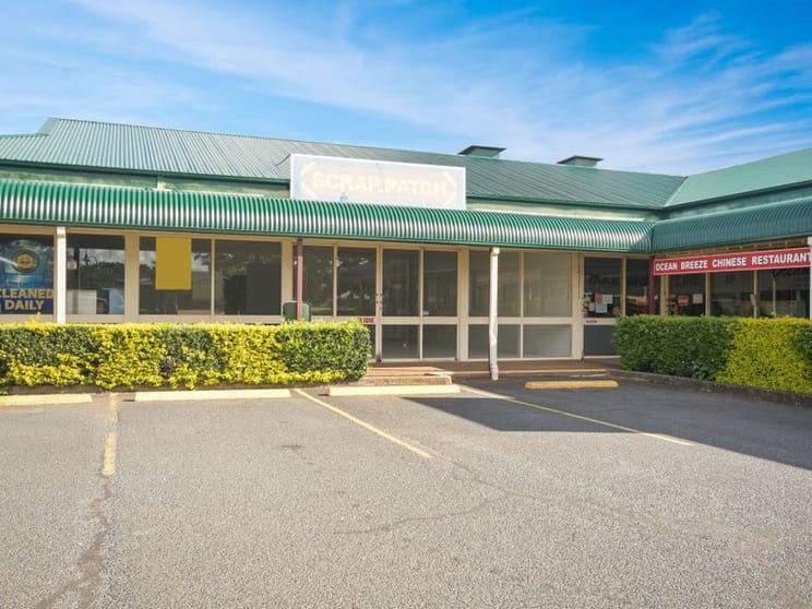 Click to view all images Shop 9/837 Ruthven Street Kearneys Spring QLD 4350 - Image 1