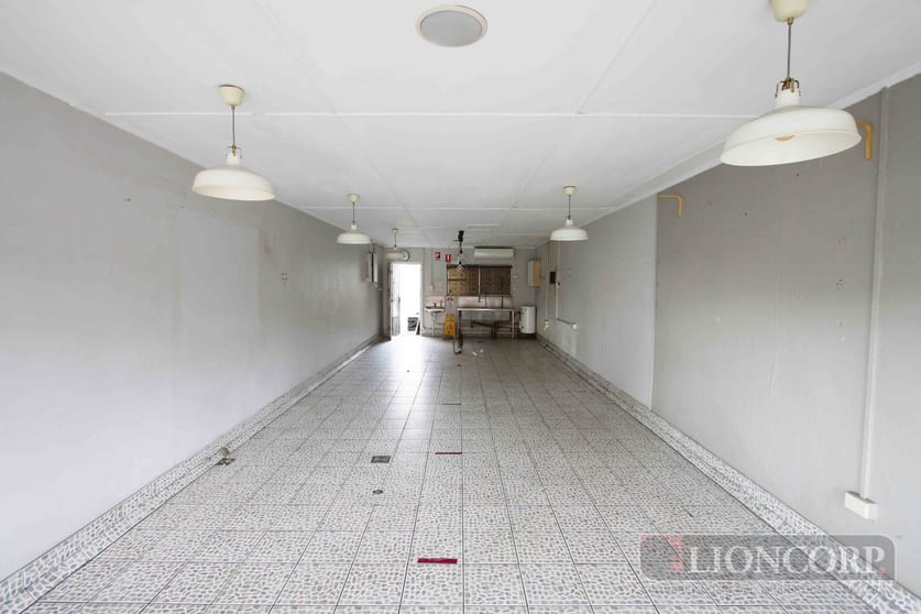 Click to view all images Ashgrove QLD 4060 - Image 2