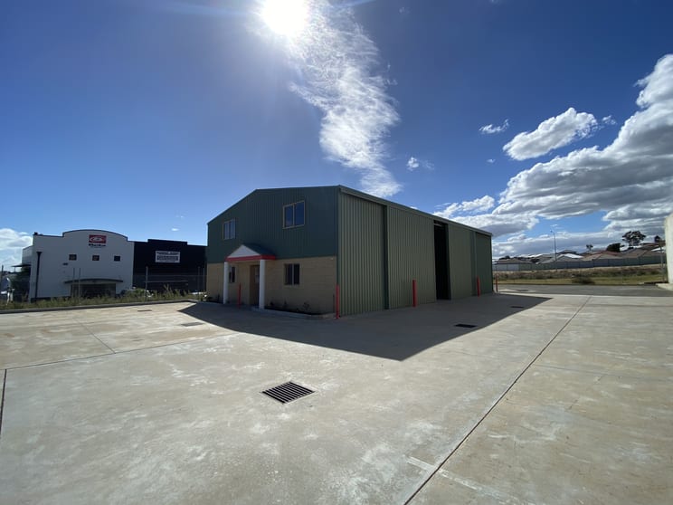 Click to view all images Wangara WA 6065 - Image 2