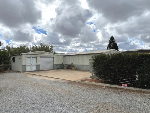 Click to view all images 456a Cross Road Glandore SA 5037 - Image 1