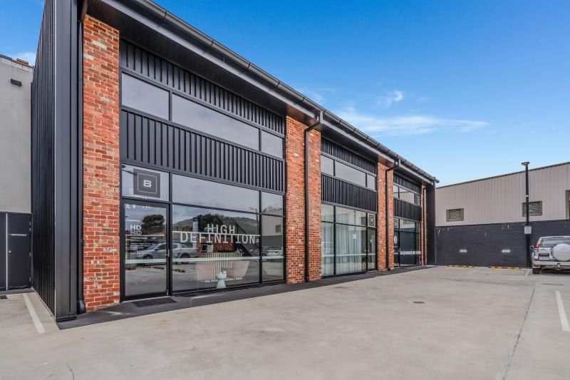Level Upper Ground Suite 10/82 Parramatta Street Phillip ACT 2606 - Image 1