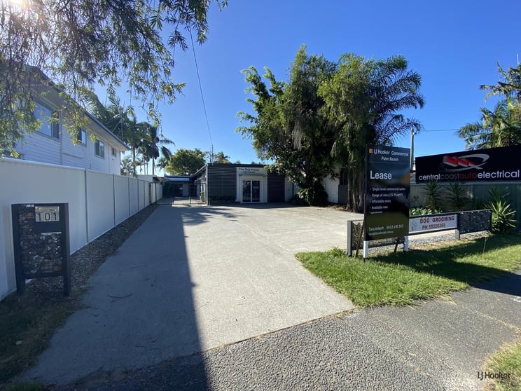 Click to view all images 101 Palm Beach Avenue Palm Beach QLD 4221 - Image 3
