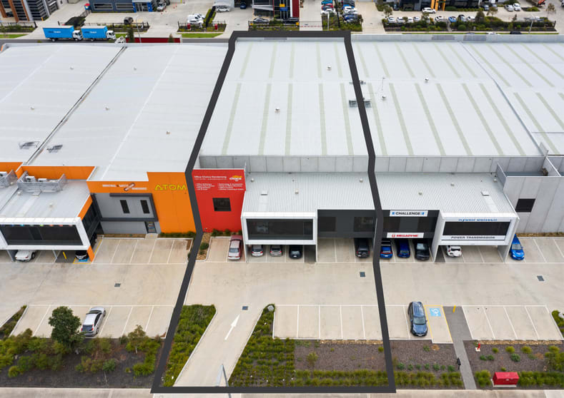 Click to view all images 209 Greens Road Dandenong South VIC 3175 - Image 1