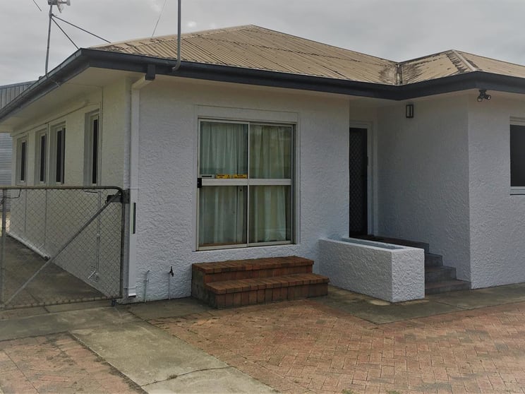 Click to view all images 110 Kenny Street Portsmith QLD 4870 - Image 3