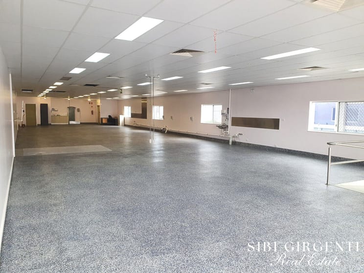 Click to view all images Shop 2A/228 Byrnes Street Mareeba QLD 4880 - Image 3