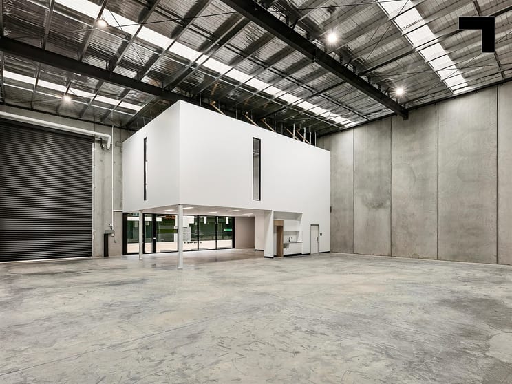 Click to view all images 18/337-339 Settlement Road Thomastown VIC 3074 - Image 2