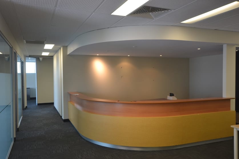 Click to view all images 215-217 Belmont Avenue Belmont WA 6104 - Image 2