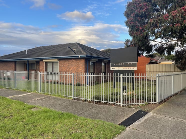 Click to view all images 399 Queen Street Altona Meadows VIC 3028 - Image 1