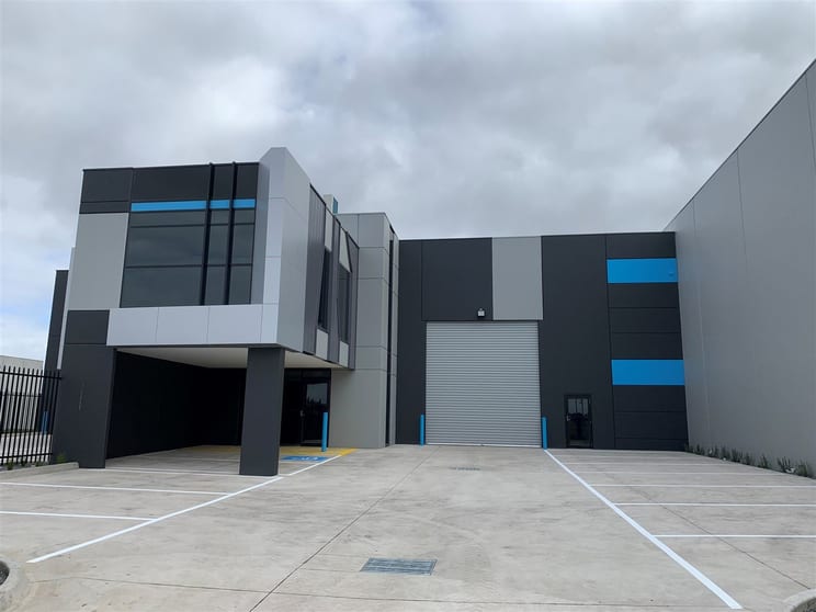 Click to view all images 1/15 Trafalgar Road Epping VIC 3076 - Image 1