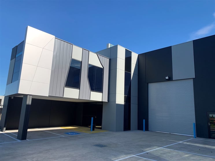 Click to view all images 1/15 Trafalgar Road Epping VIC 3076 - Image 2