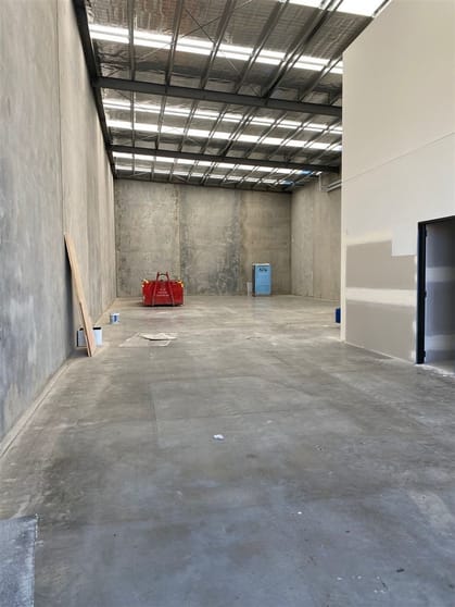Click to view all images 13 Trafalgar Road Epping VIC 3076 - Image 2