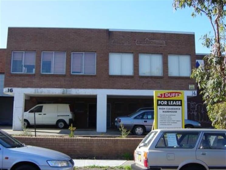 Click to view all images 14 Rochester Street Botany NSW 2019 - Image 1