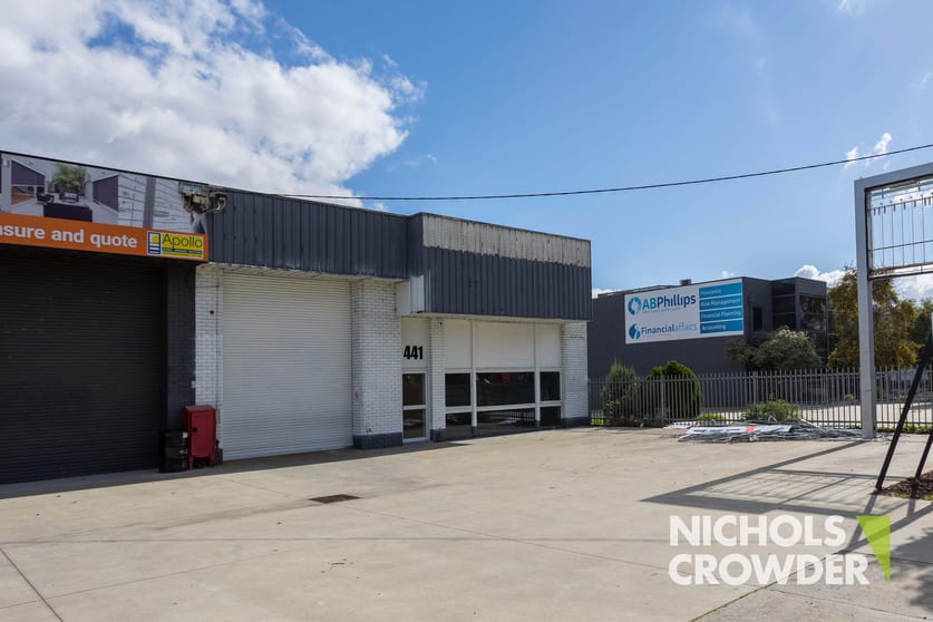 Click to view all images 441 Warrigal Road Moorabbin VIC 3189 - Image 2