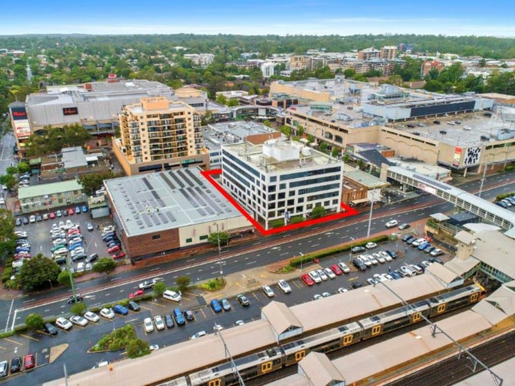 Click to view all images 302/20 George Street Hornsby NSW 2077 - Image 1