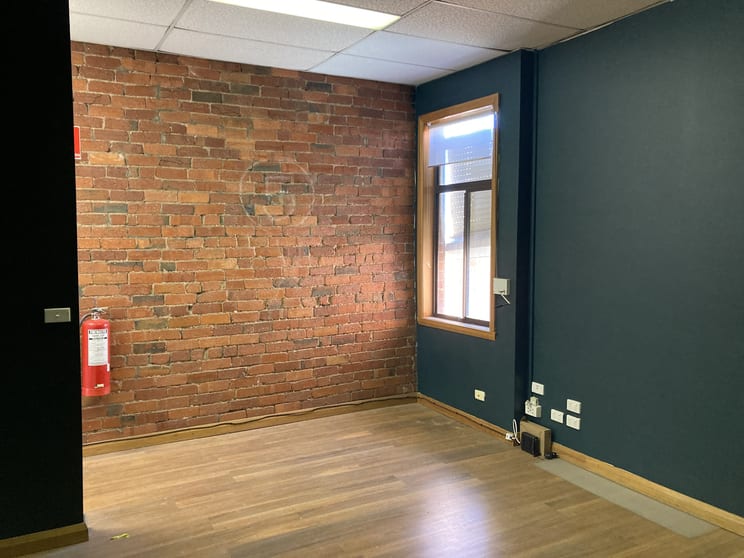 Click to view all images 732A Sydney Road Brunswick VIC 3056 - Image 3