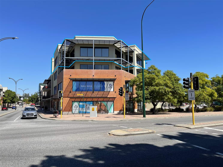 Click to view all images 1D Roydhouse Street Subiaco WA 6008 - Image 1