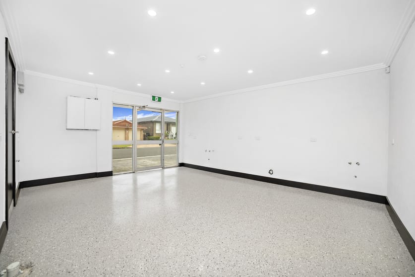 Click to view all images 3/286 Windang Road Windang NSW 2528 - Image 3