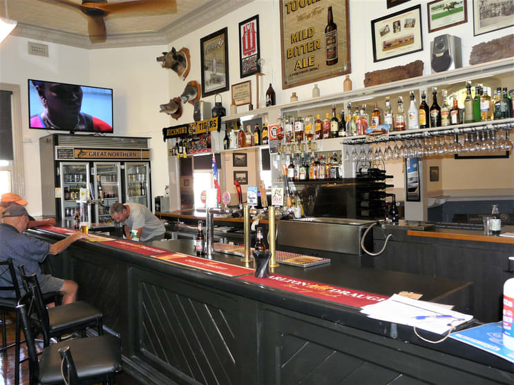 Click to view all images Cnr Bridge & Deniliquin Road Tocumwal NSW 2714 - Image 2
