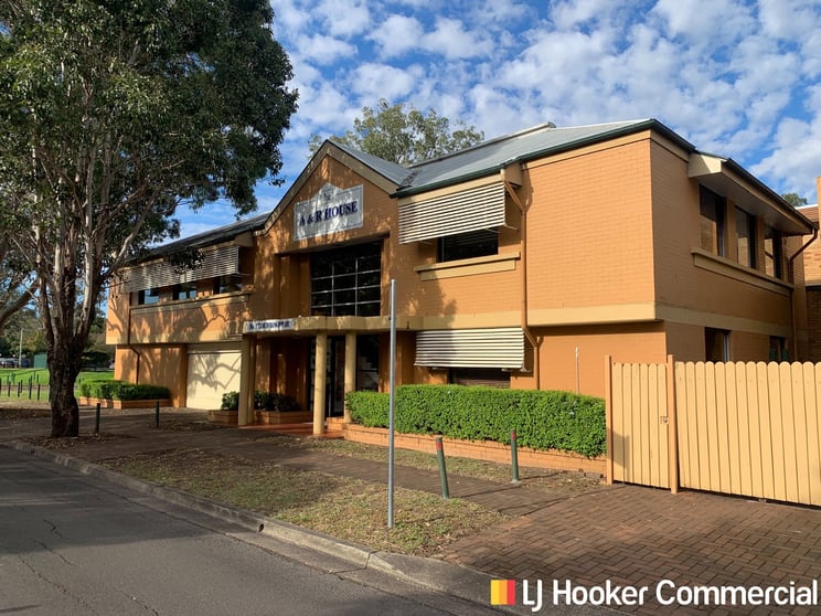 Click to view all images Penrith NSW 2750 - Image 2
