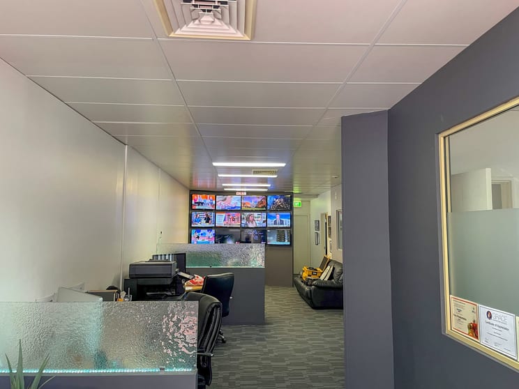 Click to view all images Unit 1/1 Victoria Street Bunbury WA 6230 - Image 3