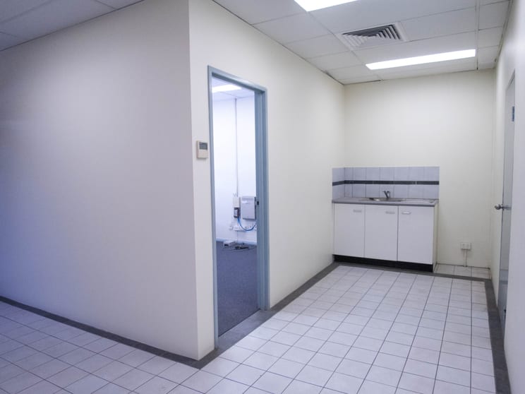 Click to view all images 52 Princes Street Riverstone NSW 2765 - Image 3