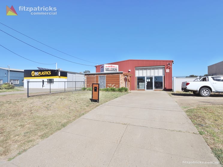 Click to view all images 21 Saxon Street Wagga Wagga NSW 2650 - Image 1