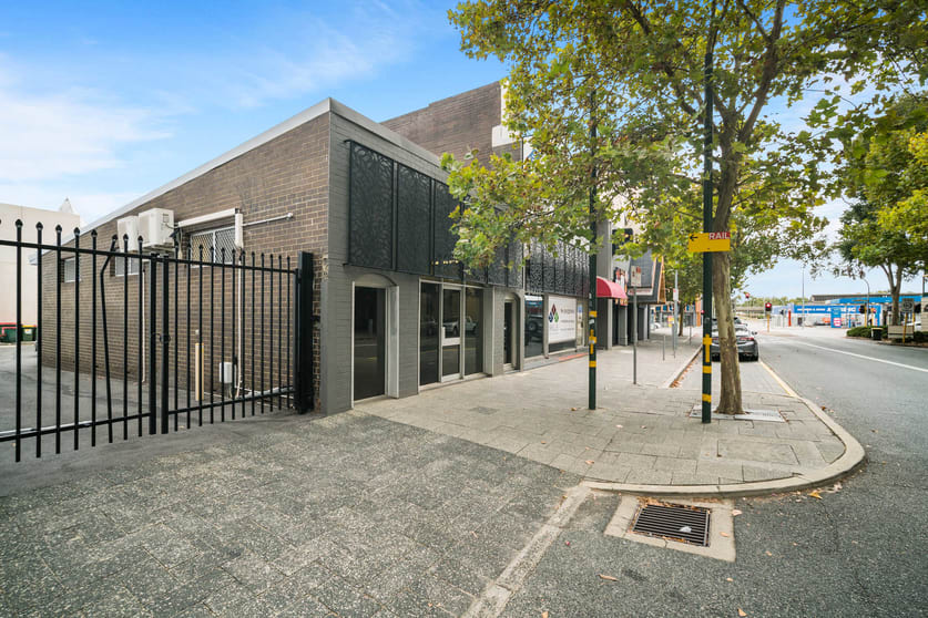 Click to view all images 247 James Street Northbridge WA 6003 - Image 3