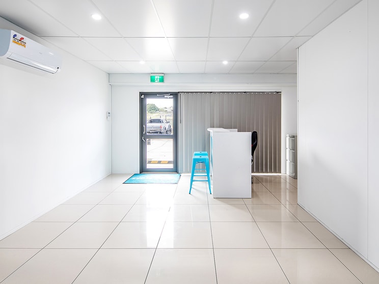Click to view all images Deception Bay QLD 4508 - Image 3