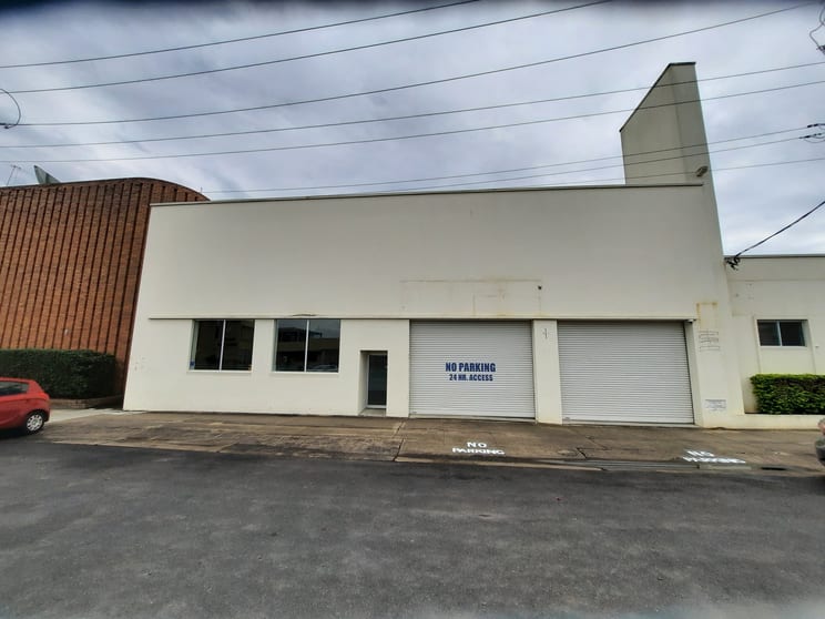 Click to view all images 217 Keen Street Lismore NSW 2480 - Image 1