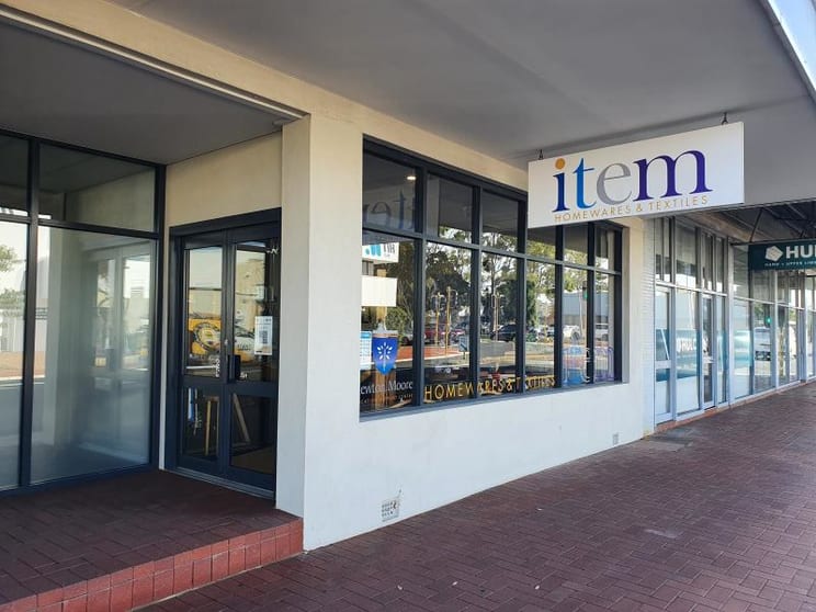 Click to view all images 4A Spencer Street Bunbury WA 6230 - Image 1