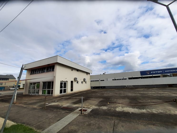 Click to view all images 43 Conway Street Lismore NSW 2480 - Image 3
