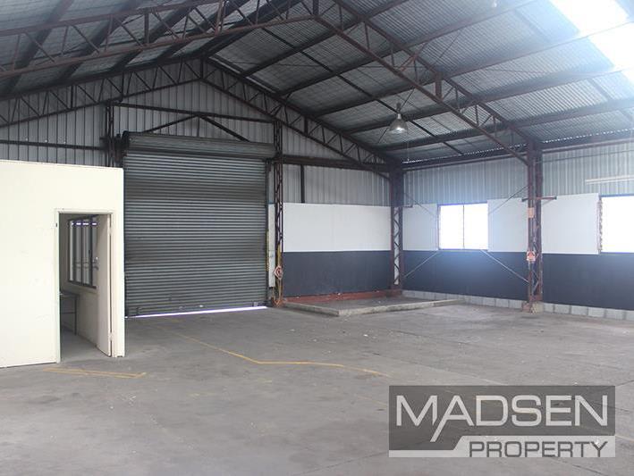 Click to view all images Unit 1/98 Evans Road Salisbury QLD 4107 - Image 2