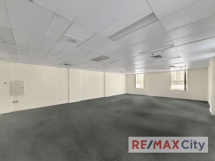 Click to view all images 233 Albert Street Brisbane City QLD 4000 - Image 3