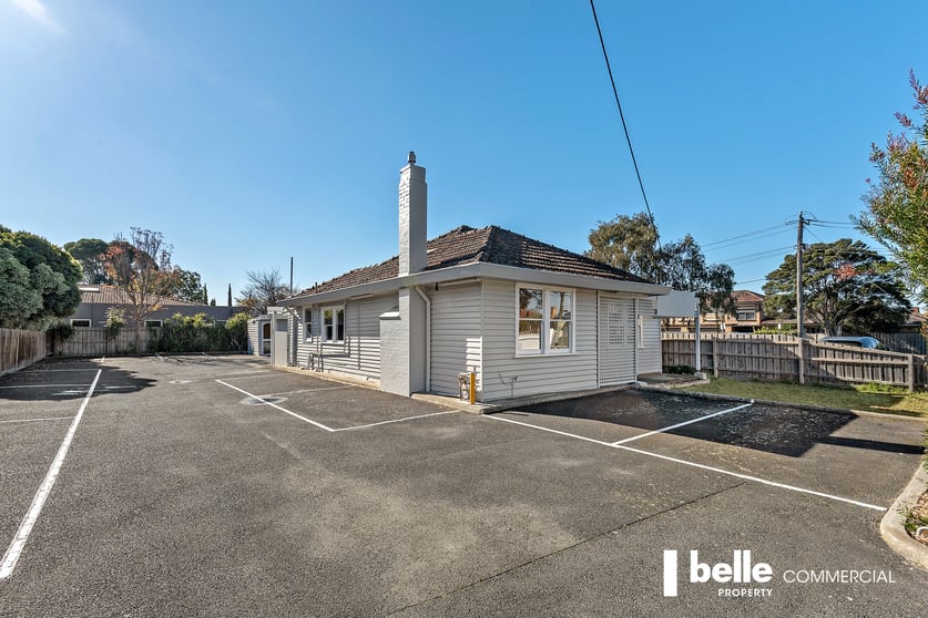 Click to view all images 871 Centre Road Bentleigh East VIC 3165 - Image 1
