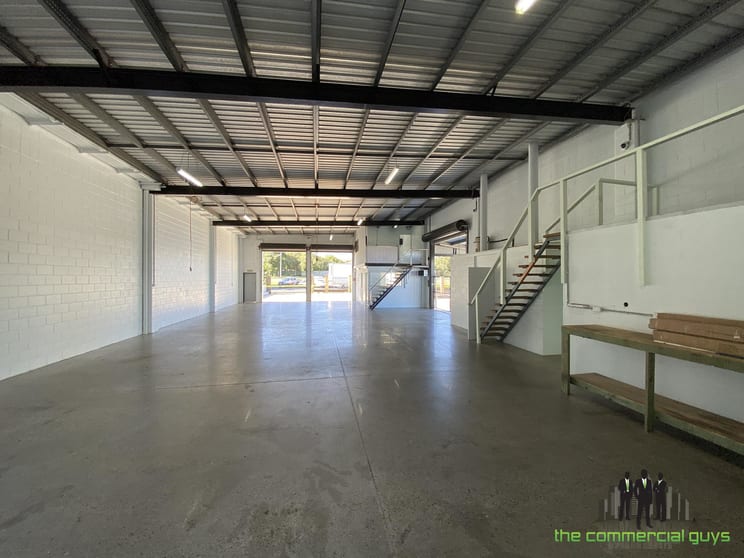 Click to view all images 59 Snook St Clontarf QLD 4019 - Image 2