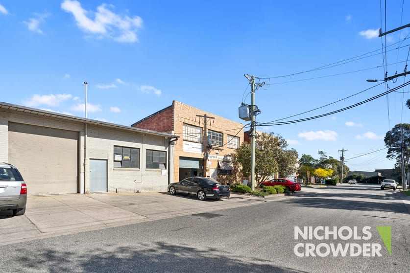 Click to view all images 18 Independence Street Moorabbin VIC 3189 - Image 2