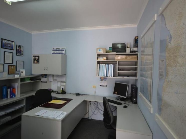 Click to view all images 11 Bayer Road Elizabeth South SA 5112 - Image 3