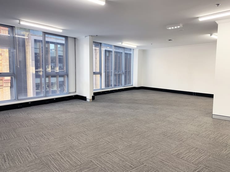 Click to view all images 4/515 Kent Street Sydney NSW 2000 - Image 3