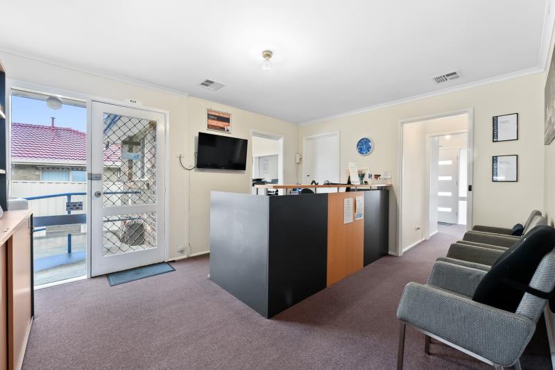 Click to view all images 65 Brady Road Dandenong North VIC 3175 - Image 2