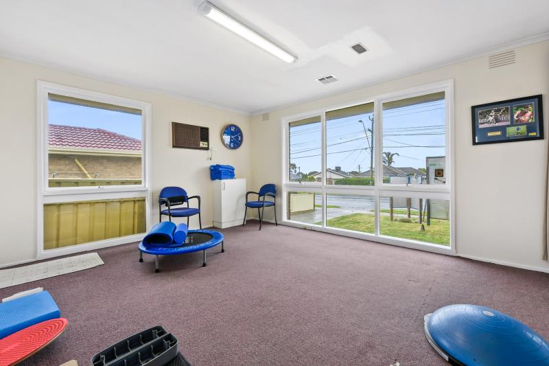 Click to view all images 65 Brady Road Dandenong North VIC 3175 - Image 3
