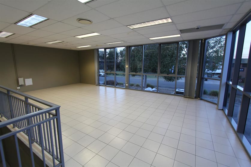Click to view all images 1/3 Resolution Drive Caringbah NSW 2229 - Image 2