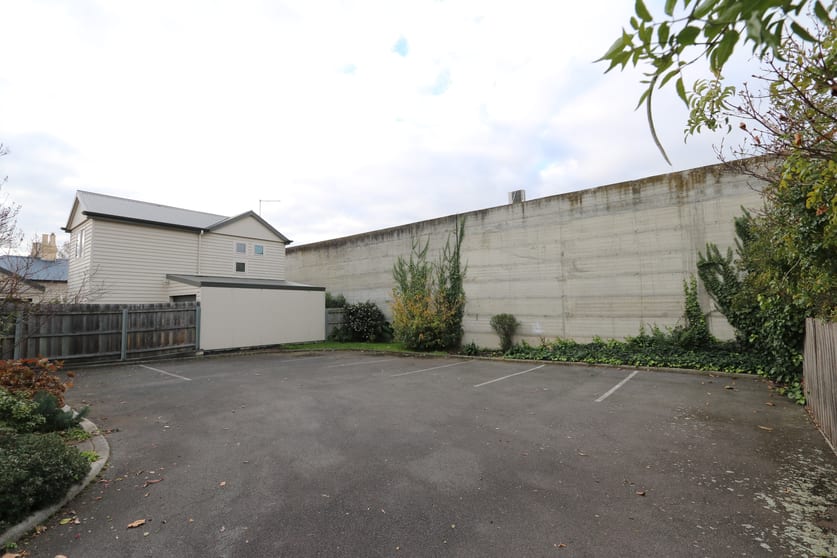 Click to view all images 15 Lawrence Street Launceston TAS 7250 - Image 3