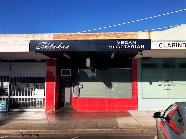 Click to view all images 1196 Centre Road Clarinda VIC 3169 - Image 1