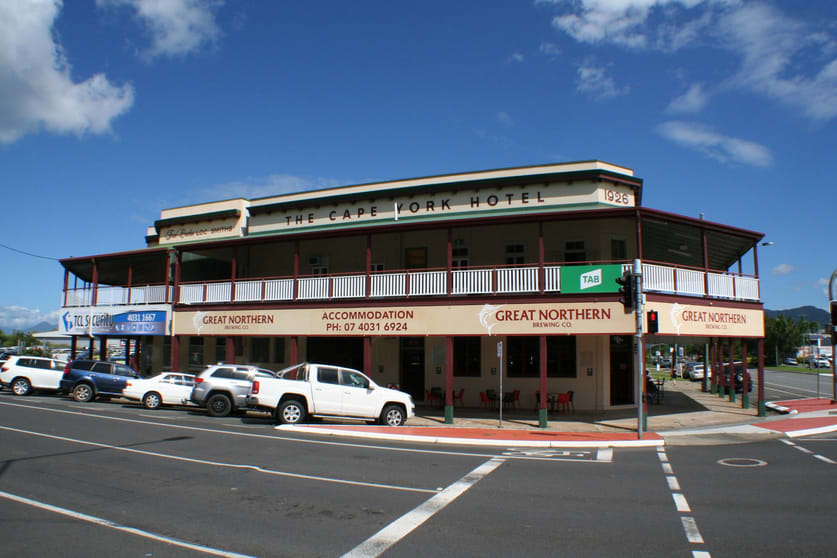 Click to view all images 147 Bunda Street Portsmith QLD 4870 - Image 1