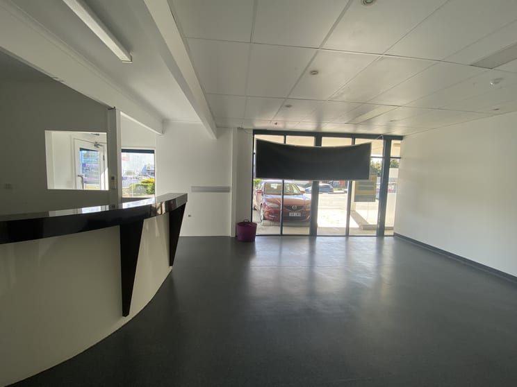 Click to view all images 29 Maud Street Maroochydore QLD 4558 - Image 3