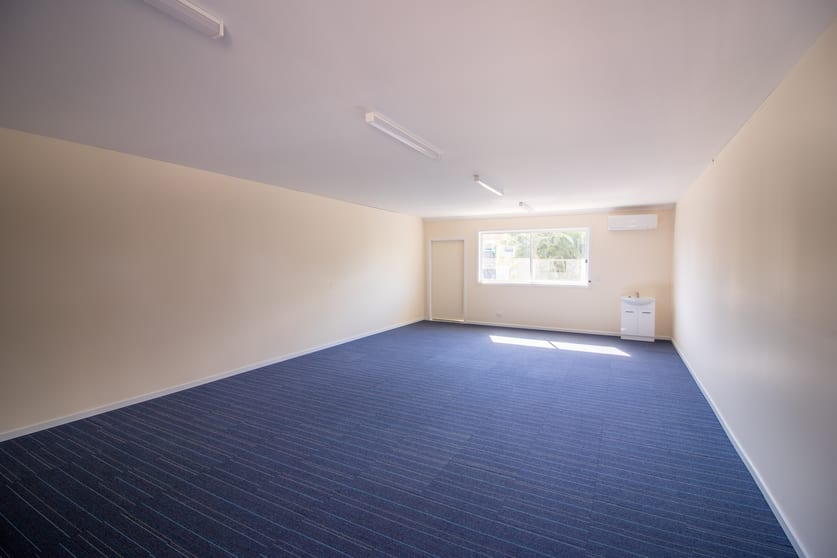 Click to view all images Units 13-16/76-82 Queens Rd Slacks Creek QLD 4127 - Image 2