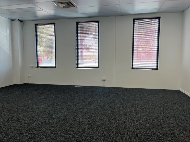 Click to view all images 4/134 Canterbury Road Blackburn VIC 3130 - Image 3